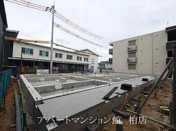 コニフェールIII