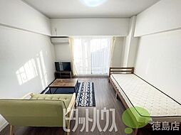 JR徳島線 鮎喰駅 徒歩9分の賃貸マンション 6階1Kのリビング/ダイニング