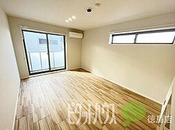 JR徳島線 蔵本駅 徒歩17分の賃貸マンション 2階1LDKのリビング/ダイニング