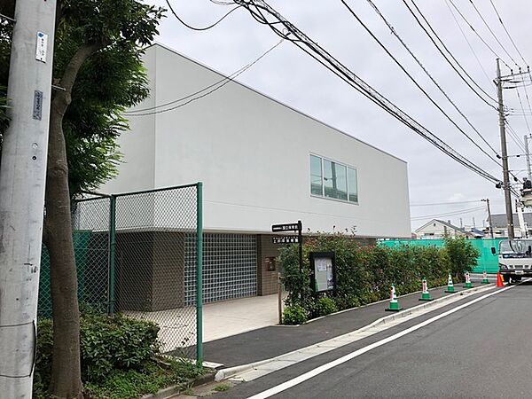 周辺を拡大表示