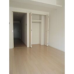 フロンティア・コンフォート研究学園 511 5階1Kのリビング/ダイニング