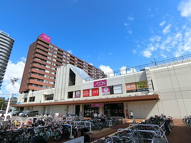 イオン東札幌店 685m