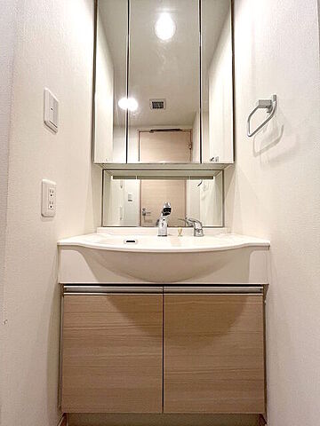 洗面 ベルアルシェ東高円寺 2階/-