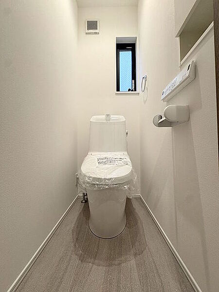 トイレを拡大表示