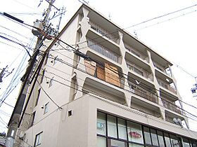 京都府京都市山科区御陵原西町（賃貸マンション1LDK・5階・45.00㎡） その1