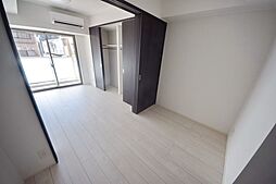 京王相模原線 調布駅 徒歩15分の賃貸マンション 4階1DKのリビング/ダイニング