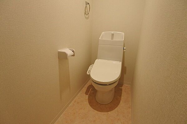 画像10:トイレって何故か落ち着くスペースですね