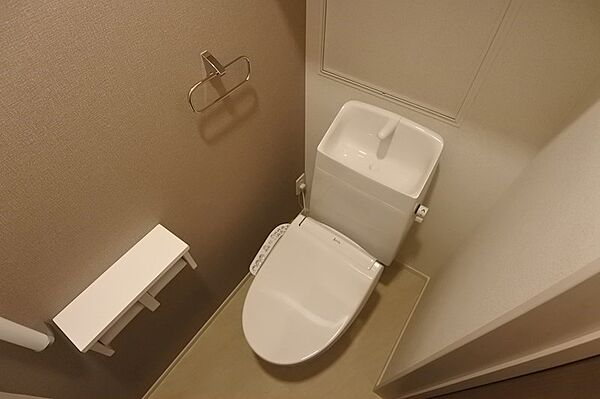 画像10:トイレって何故か落ち着くスペースですね