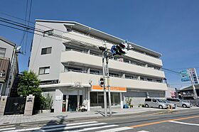 香里大西第1ビル  ｜ 大阪府枚方市香里ケ丘１２丁目（賃貸マンション2LDK・4階・60.00㎡） その1