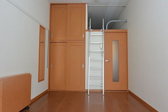 寝室