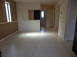 エトワール大将軍 2階2LDKのリビング/ダイニング