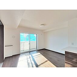 コンフォーティア広丘吉田III　B棟 1階3LDKのリビング/ダイニング