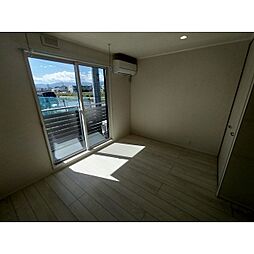 Shiohara Heights 1階ワンルームのリビング/ダイニング