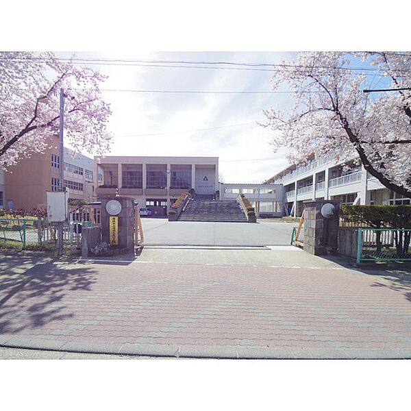 画像28:小学校「須坂市立須坂小学校まで753ｍ」
