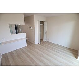 ラルーチェ稲里中央　S棟