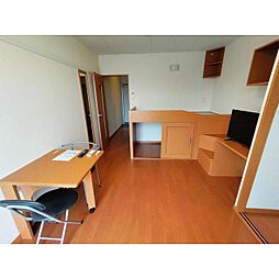 レオパレストゥロイメ　2 1階1Kのリビング/ダイニング