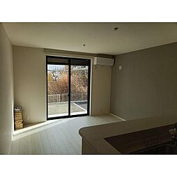 リナージュ秋和 1階1LDKのリビング/ダイニング