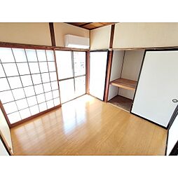 小路平屋（南東） 3Kのリビング/ダイニング