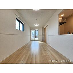 Lumiere一ツ家　III 1階1LDKのリビング/ダイニング