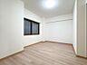 その他：洋室約6.3帖