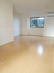 レイクパレット 1階1LDKのリビング/ダイニング