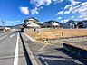 その他：県道面す幅員約13m