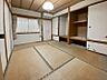 その他：1階和室、押し入れの収納があります。