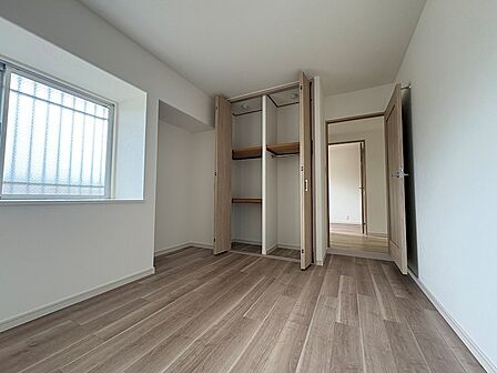 各部屋収納付き