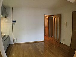 ユーミーいちまるV 203 2階3DKのリビング/ダイニング