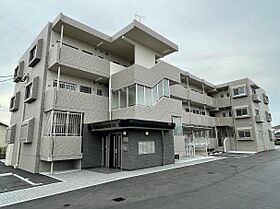 Maison de mauve （メゾンドゥモーブ) 103 ｜ 宮崎県宮崎市曽師町253番1（賃貸マンション1R・1階・31.98㎡） その1