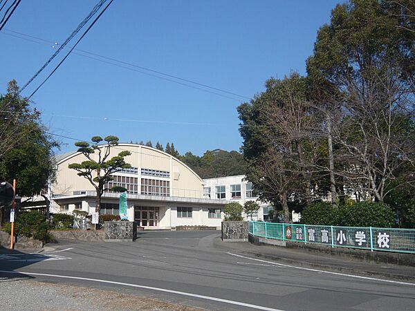 サンライズ富高 東