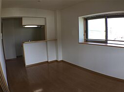 ソレイユコート 201 2階1LDKのリビング/ダイニング