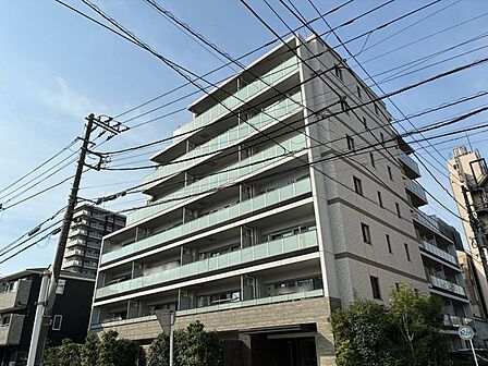 重厚感のある外壁タイル貼り