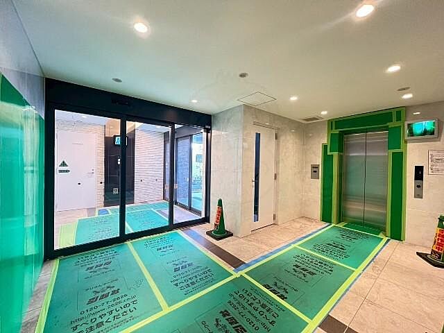 エントランス