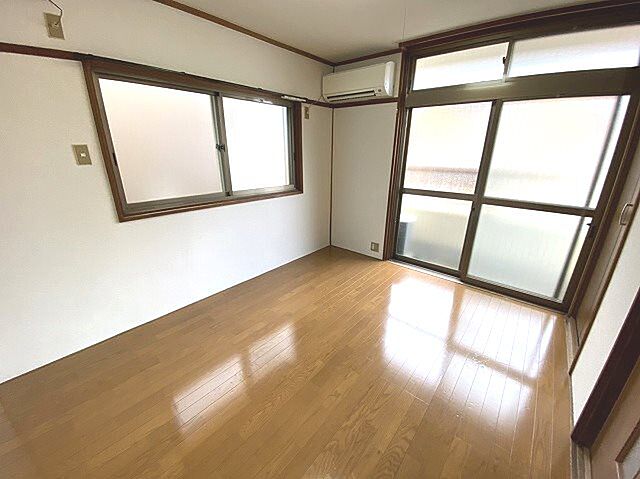 寝室
