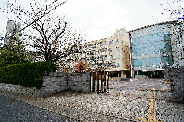 画像24:私立京都ノートルダム女子大学（1658m）