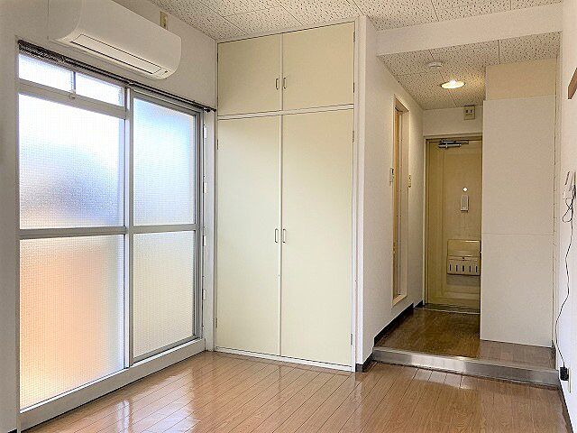 寝室