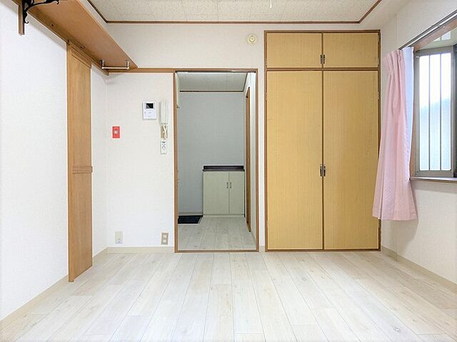 寝室
