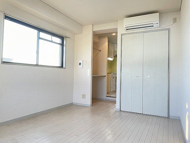 寝室