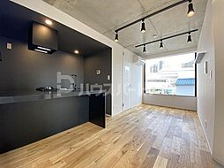 trias333 101 1階ワンルームのリビング/ダイニング