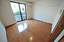 Tre Sinwa 105 1階1Kのリビング/ダイニング