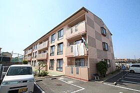 エミネンス西方  ｜ 大阪府枚方市長尾元町７丁目79番15号（賃貸アパート3LDK・3階・66.34㎡） その1