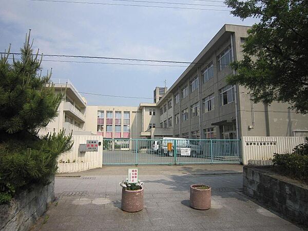画像24:■曽根小学校まで1000ｍ