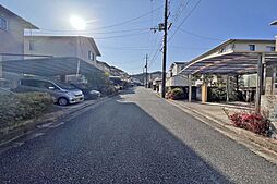 前面道路。