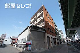 ロイヤルハイツタニ  ｜ 愛知県名古屋市西区浄心1丁目8-37（賃貸マンション1LDK・3階・42.05㎡） その1