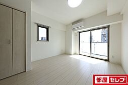 THE　RESIDENCE　IMAIKE　EAST 10階ワンルームのリビング/ダイニング