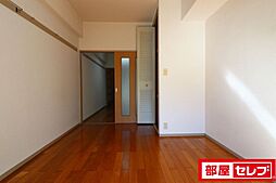 アーバンライフ金山II 6階1DKのリビング/ダイニング