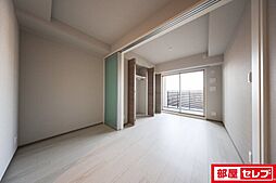 プレサンスロジェ金山駅前 15階1DKのリビング/ダイニング