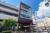 マツモトキヨシミュープラット神宮前店 65m