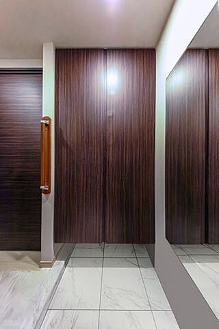 玄関 ライオンズ鶯谷マークスフォート 11階/-